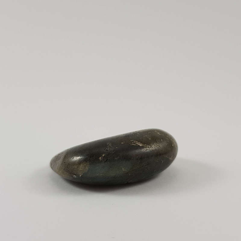 Labradorite - Medium (15-30g)