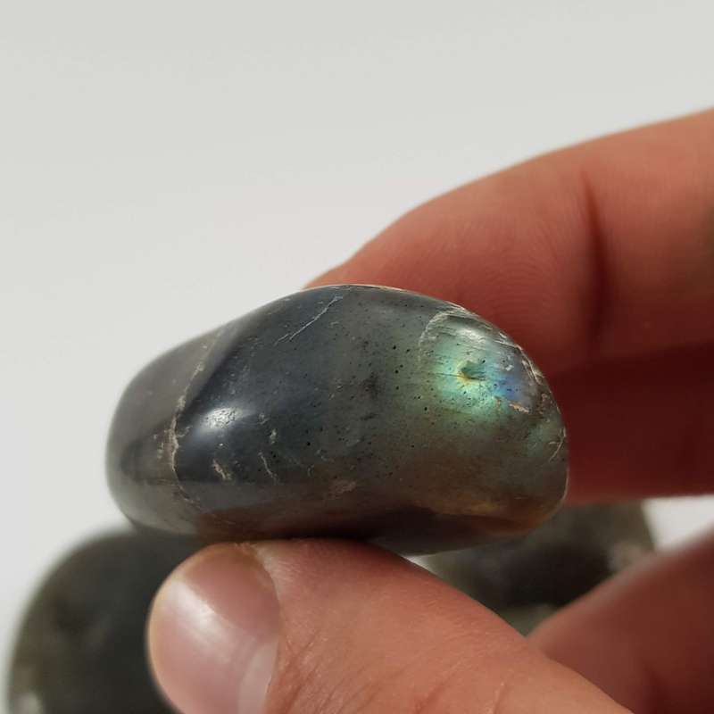Labradorite - Medium (15-30g)