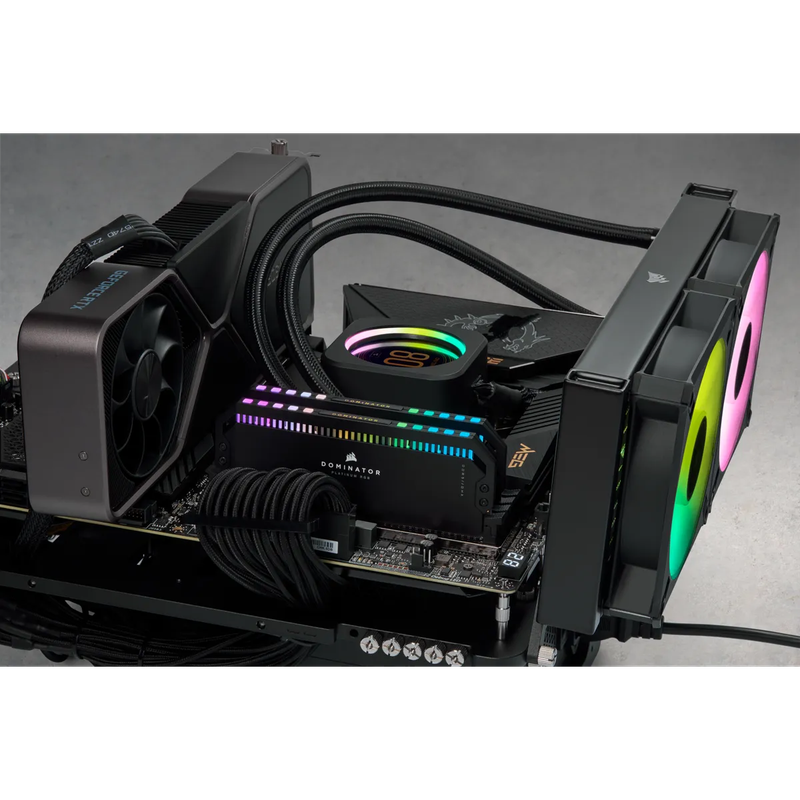 Corsair DOMINATOR RGB DDR5 64GB (2 x 32GB) DDR5 6400 CL32-40-40-84 1.40V Intel XMP - BLACK
