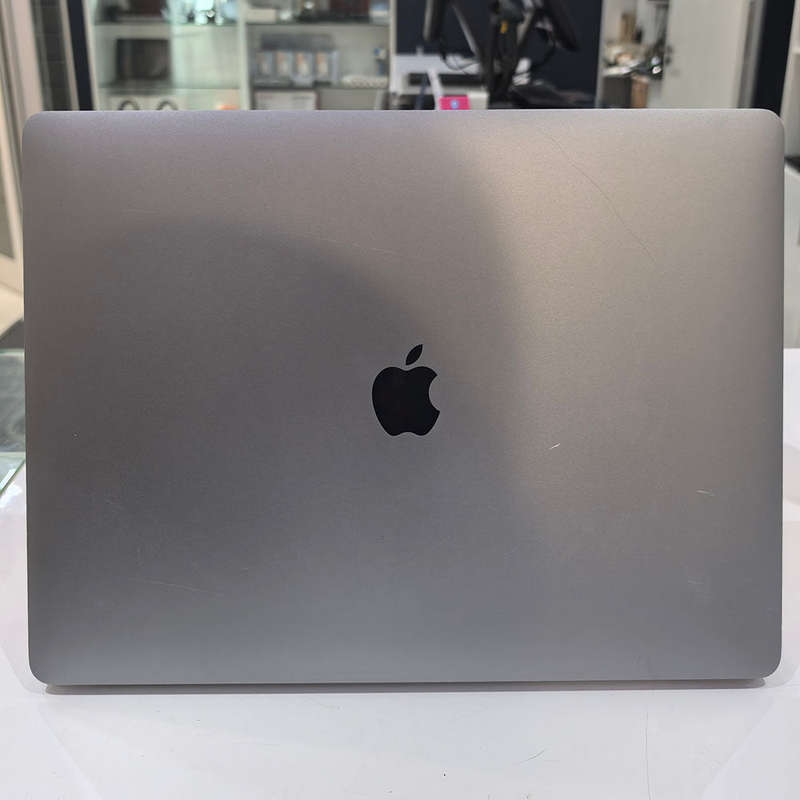 2017 Apple MacBook Pro 15.4-inch 2.9GHz Core i7 (Touch Bar, 16GB RAM, 512GB, Space Gray)  | model...
