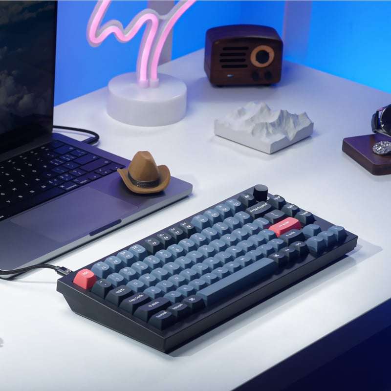 Keychron Q1 75% Red G Pro Switches Aluminium RGB Wired Keyboard - Black