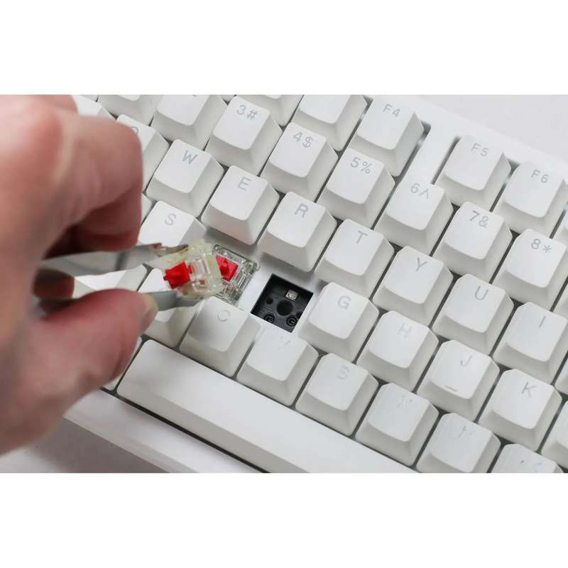 Ducky Keyboard Zero 6108 100% Mechanical Wireless Keyboard; RGB; USB 2.0 / 2.4GHz / BT - White - ...