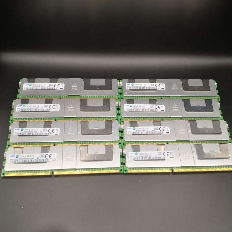 32GB DDR3-1866 LRDIMM 4Rx4 PC3-14900L-13-12-C0 | M386B4G70DM0-CMA Samsung Server Memory (Used)