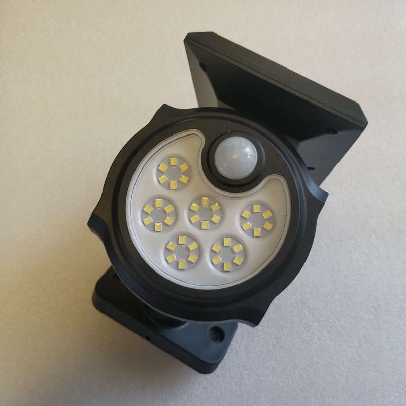 30 LED Solar Wall-Ground Induction light