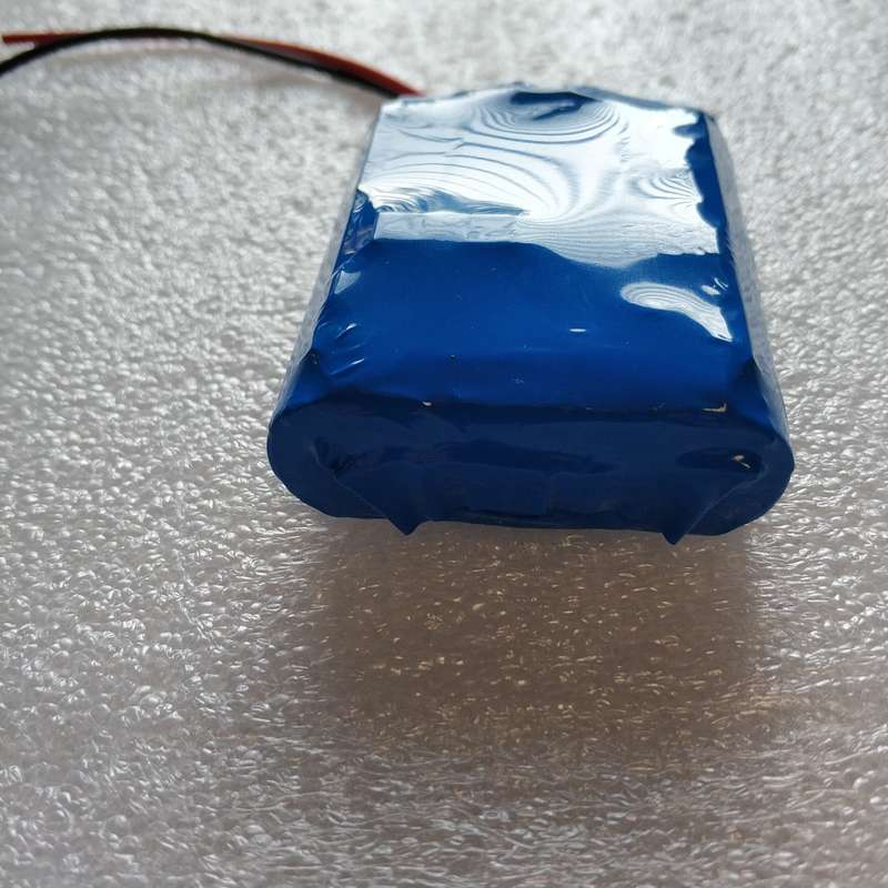 2.2Ah 12.6v Rechargeable Li-ion Battery