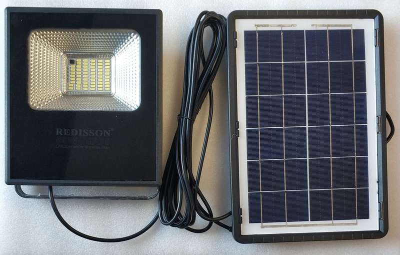 DEMO Redisson 50Watt SOLAR Outdoor LED Flood Light  Powerful and Energy-Efficient Lighting for...