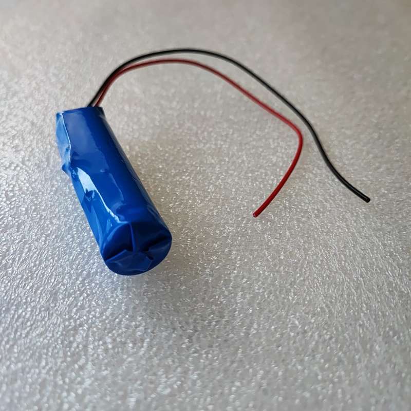2200mah 3.7v Lithium 18650 Battery with BMS
