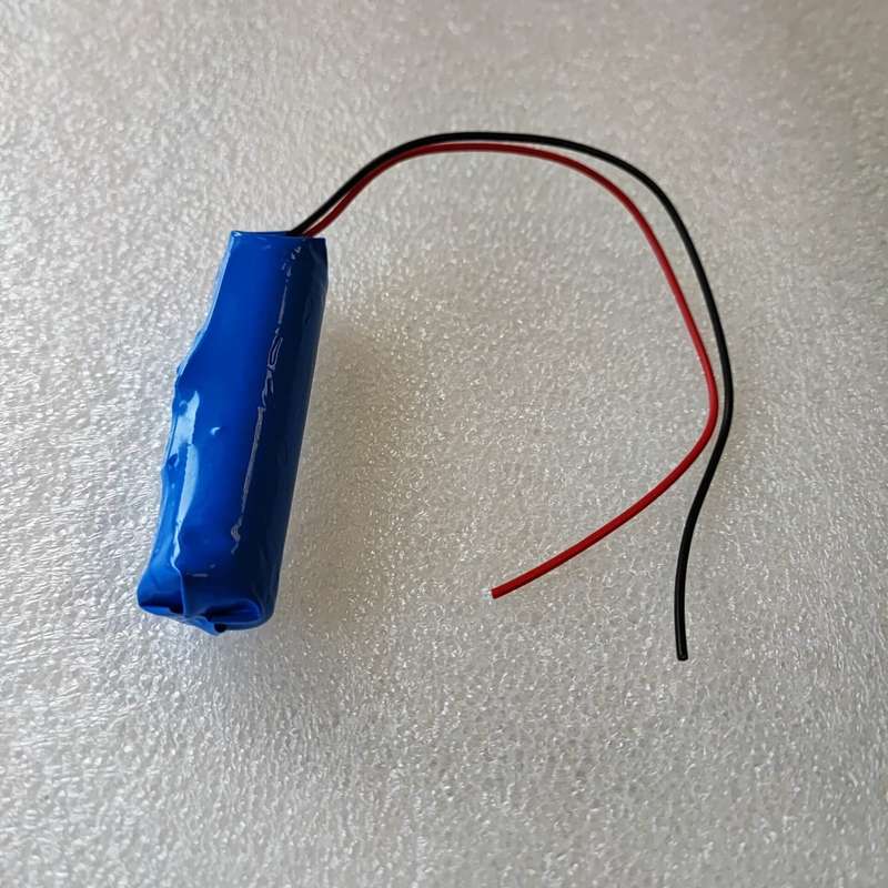 2200mah 3.7v Lithium 18650 Battery with BMS