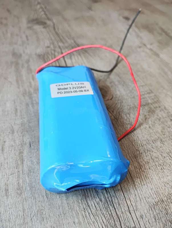 GDPLUS 20ah 3.2v LiFePo4 Battery with BMS - Reliable Power for Solar Power Systems and Electric V...