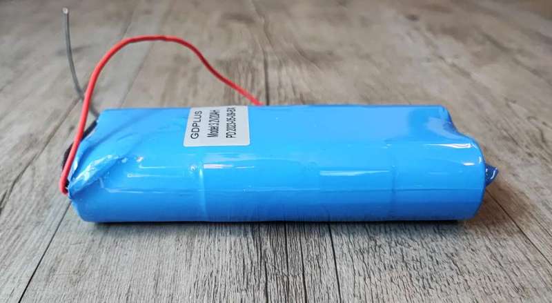 GDPLUS 20ah 3.2v LiFePo4 Battery with BMS - Reliable Power for Solar Power Systems and Electric V...