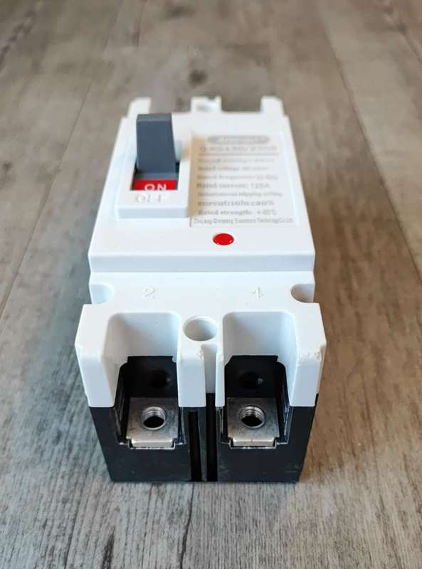 ANDOWL Q-KG130 125Amp 660v Moulded Breaker - Reliable Electrical Circuit Protection