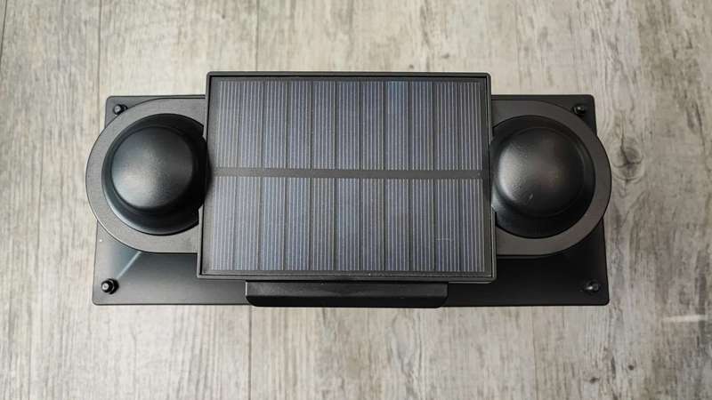 JD-2218 192LED Chip Solar Motion Sensing Remote Controlled Outdoor Light - Bright and Efficient O...