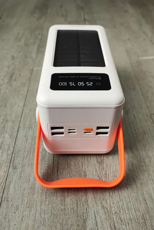 Silipu Huge Capacity 60000mAh 370wh Quad 2.4A USB Solar Power Bank and Mobile Phone Charger - Ult...