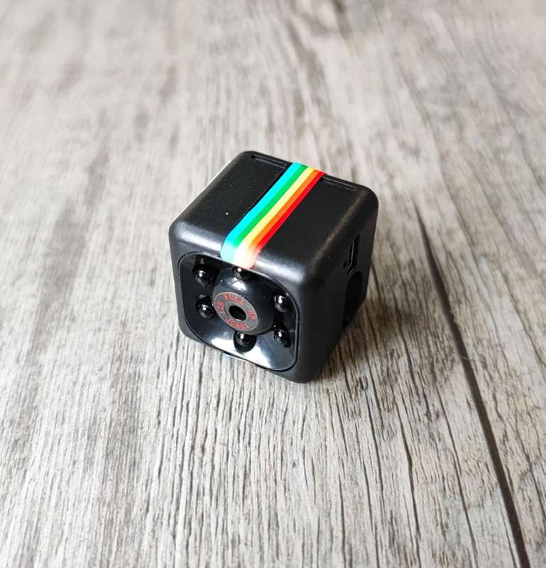 ANDOWL 1080P HD Mini Camera DVR