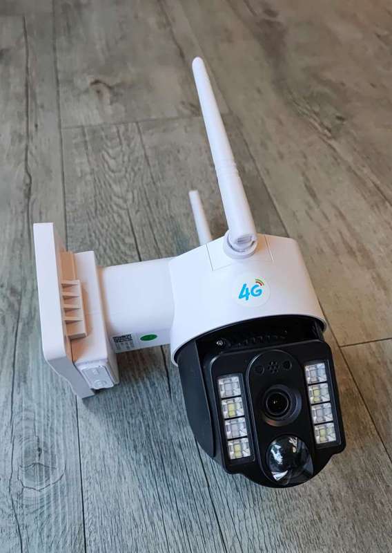 Andowl Q-V9 4K Solar Powered Intelligent WIFI IP PTZ Security Camera