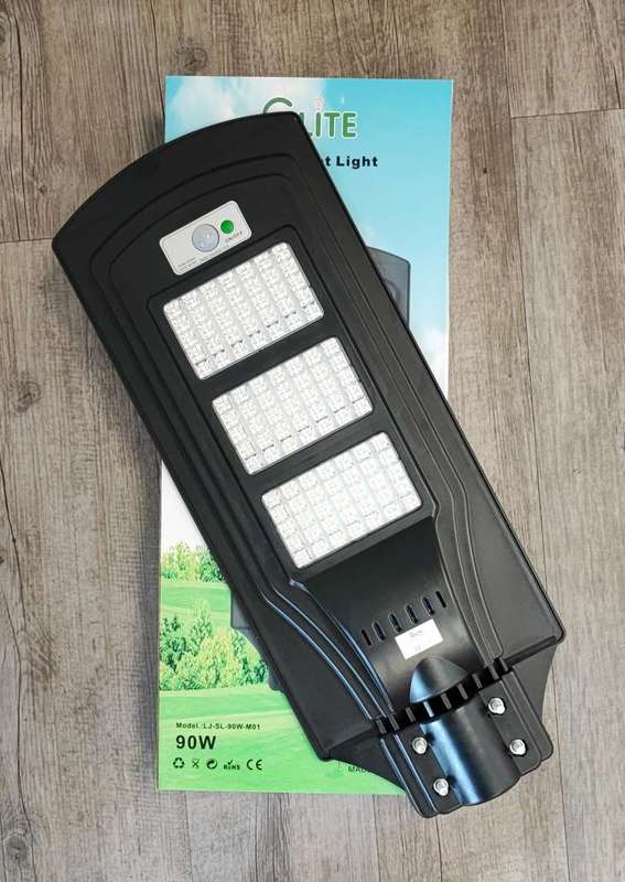 Glite 90watt Solar Powered LED Street/Pole Light - Efficient and Eco-Friendly Outdoor Lighting So...