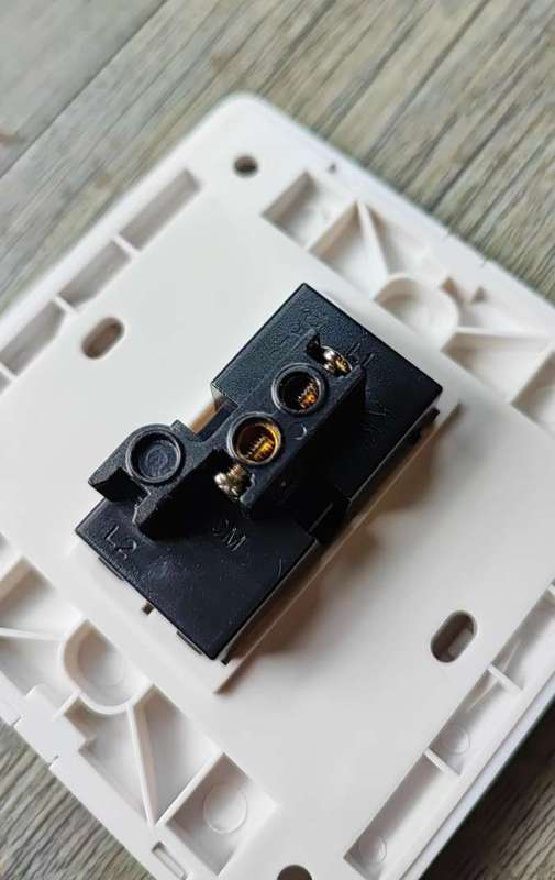 Square Spring Loaded Door Exit Switch - Reliable and Efficient Solution for Automatic Doors in Co...