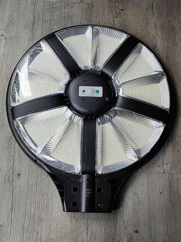JT-CLEAR 500W Solar-Powered LED Walkway Light  Energy-Efficient Outdoor Lighting Solution
