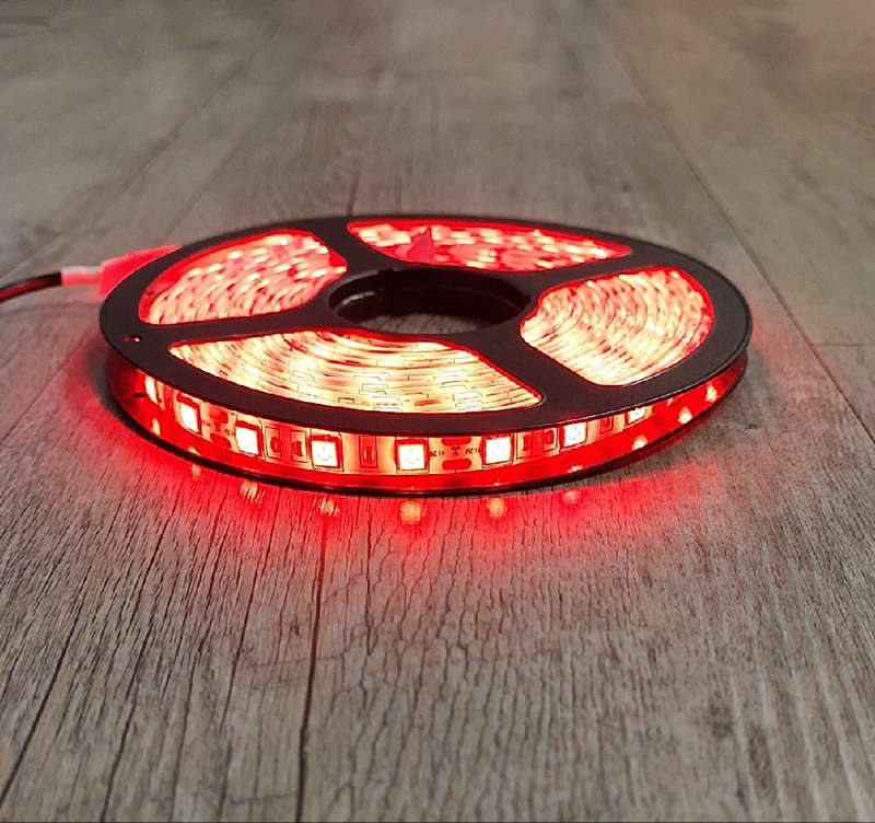 12v DC 5m 300 x 5050Led Chip Soft Red Weatherproof LED Light Strip Roll