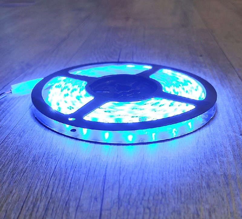 12v DC 5m 300 x 5050Led Chip Soft Blue Weatherproof LED Light Strip Roll