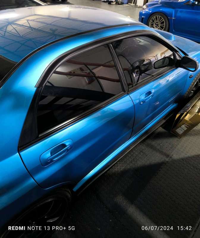 Carbon Fiber 1Piece Wind Deflector Kit fit For 2001-2007 Subaru Impreza WRX and STI (Bugeye/Blobe...