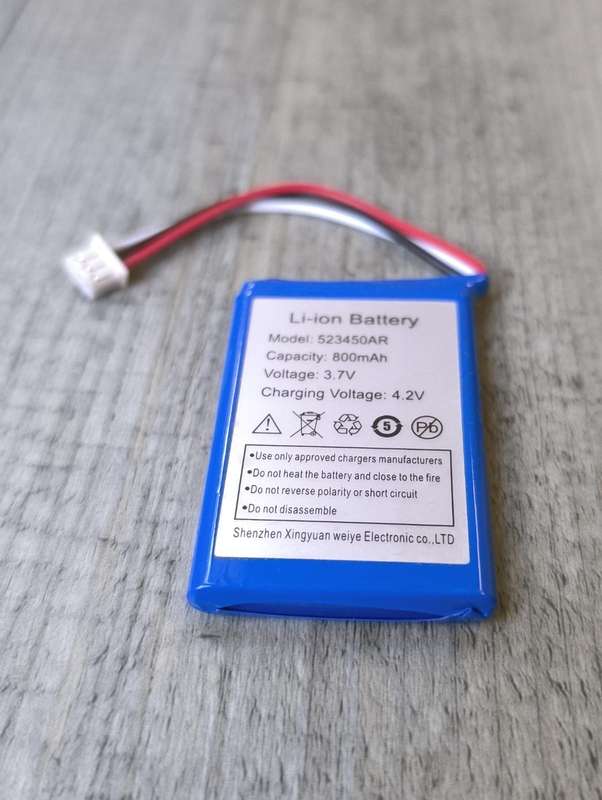 3.7V 800mAh Re-chargeable Li-ion Battery