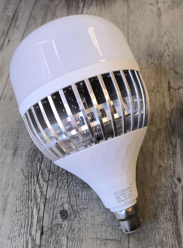 REDISSON B-Series GFS 220v AC 105Watt B22 (Push and Twist Type) 6500K Cool White LED Bulb