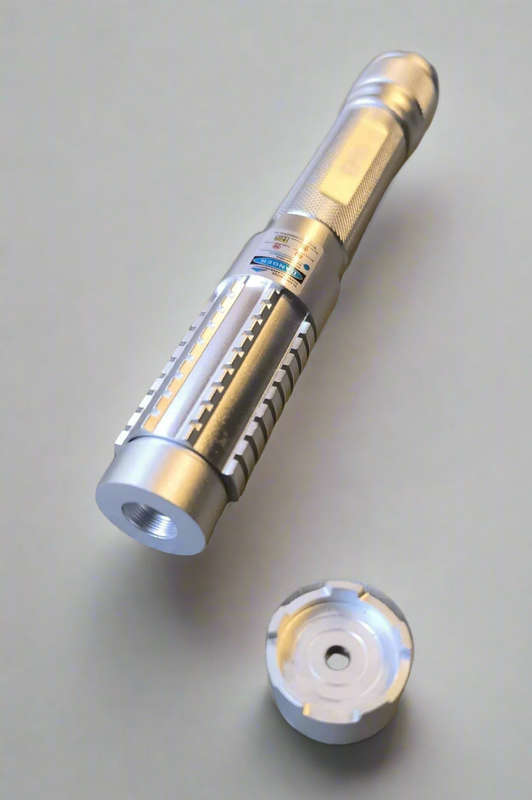 Powerful 1000mw 450nm Blue Laser Pointer for Presentations and Outdoor Activities