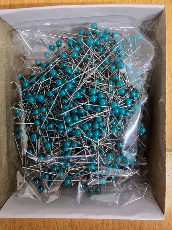 Berry Pins - Box (80g)