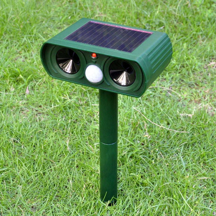 2 PCS Powerful Ultrasonic Solar-powered Animal Repeller With PIR Sensor & Light Sensor, Got the C...
