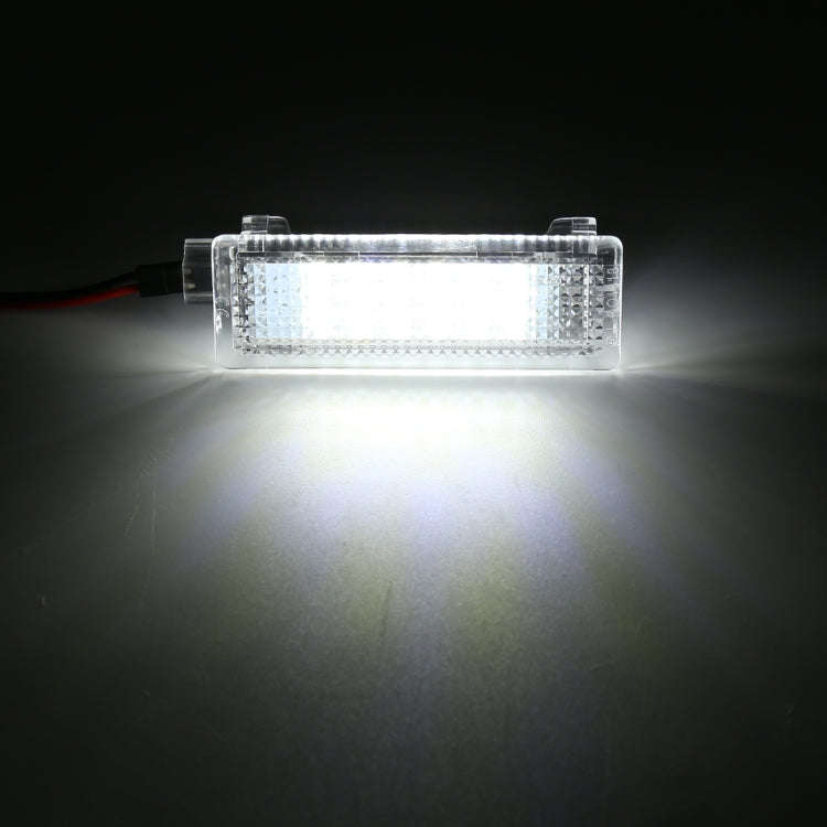 2 PCS LED Car DC 12V 1.5W 6000K 100LM Door Lights 18LEDs SMD-3528 Lamps for BMW E81(White Light)