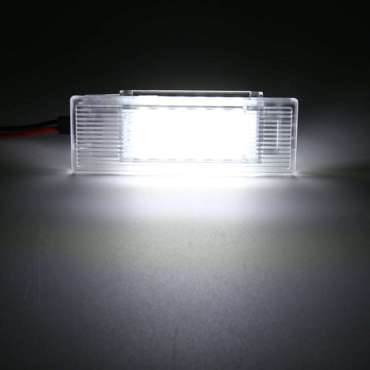 2 PCS LED Car DC 12V 1.5W 6000K 100LM Door Lights 18LEDs SMD-3014 Lamps for BMW F10(White Light)