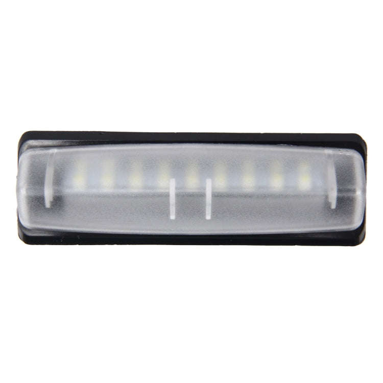 2 PCS License Plate Light with 18  SMD-3528 Lamps for Toyota,2W 120LM,6000K, DC12V(White Light)