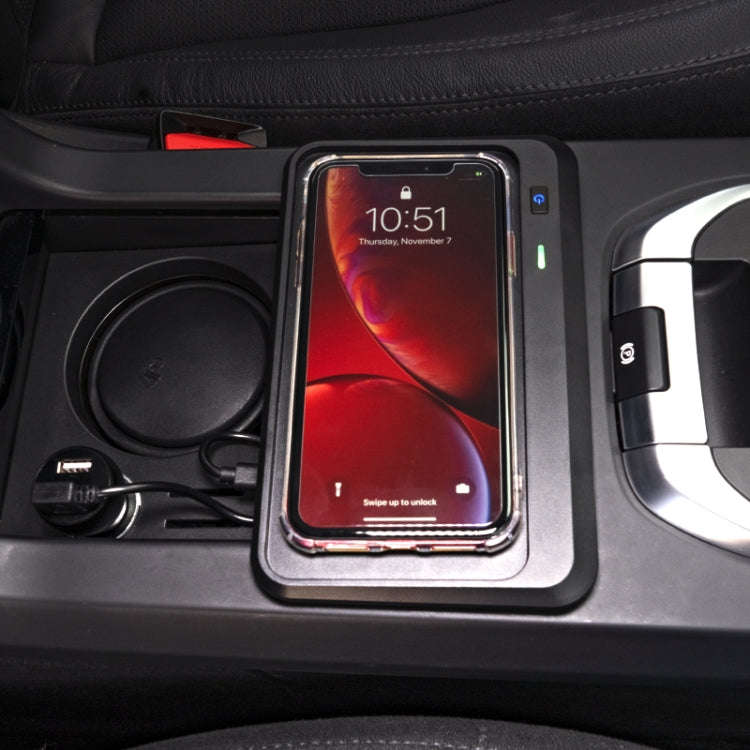 Car Qi Standard Wireless Charger 10W Quick Charging for 2015-2019 Land Rover Discovery Sport, Lef...