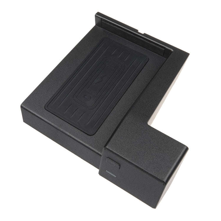 Car Qi Standard Wireless Charger 10W Quick Charging for 2015-2020 Mercedes-Benz C Class / GLC, Le...