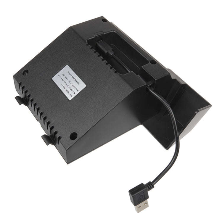 Car Qi Standard Wireless Charger 10W Quick Charging for 2015-2020 Mercedes-Benz C Class / GLC, Le...
