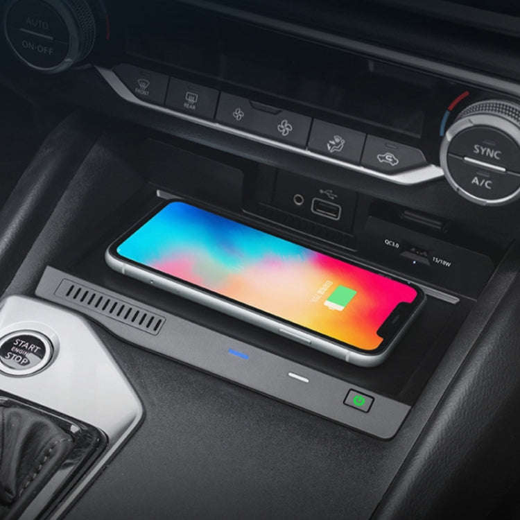 HFC-1040 Car Qi Standard Wireless Charger 10W Quick Charging for Nissan Teana 2019-2021, Left Dri...