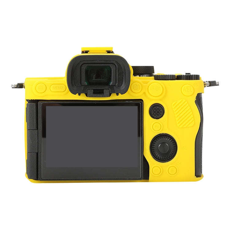 For Sony ILCE-7RM5 / Alpha 7R V Soft Silicone Protective Case (Yellow)