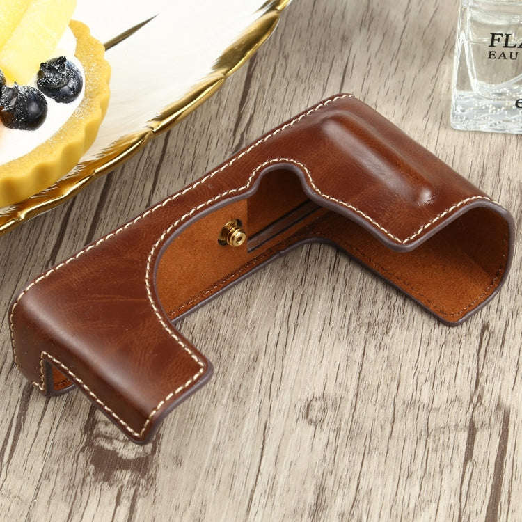1/4 inch Thread PU Leather Camera Half Case Base for FUJIFILM XE4 (Coffee)