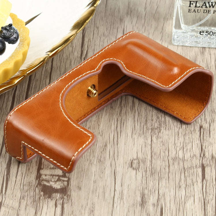 1/4 inch Thread PU Leather Camera Half Case Base for FUJIFILM XE4 (Brown)