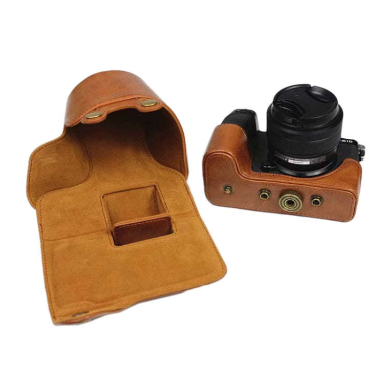 PU Leather Camera Full Body Case Bag with Strap for FUJIFILM X-S10 (15-55mm Lens) (Brown)