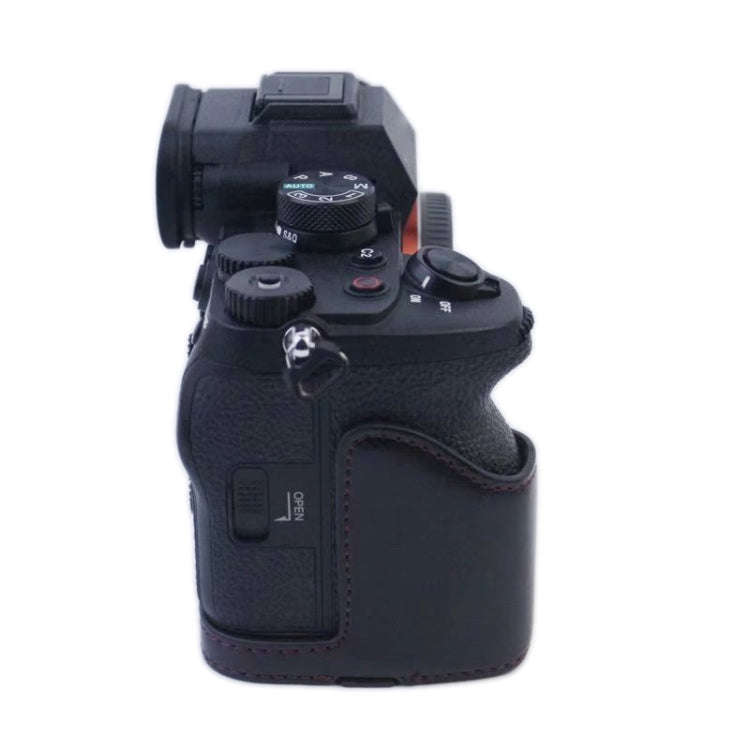 1/4 inch Thread PU Leather Camera Half Case Base for Sony A7 IV (Black)