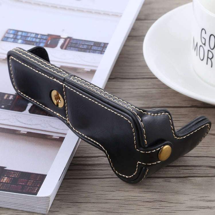 1/4 inch Thread PU Leather Camera Half Case Base for Canon EOS M5(Black)