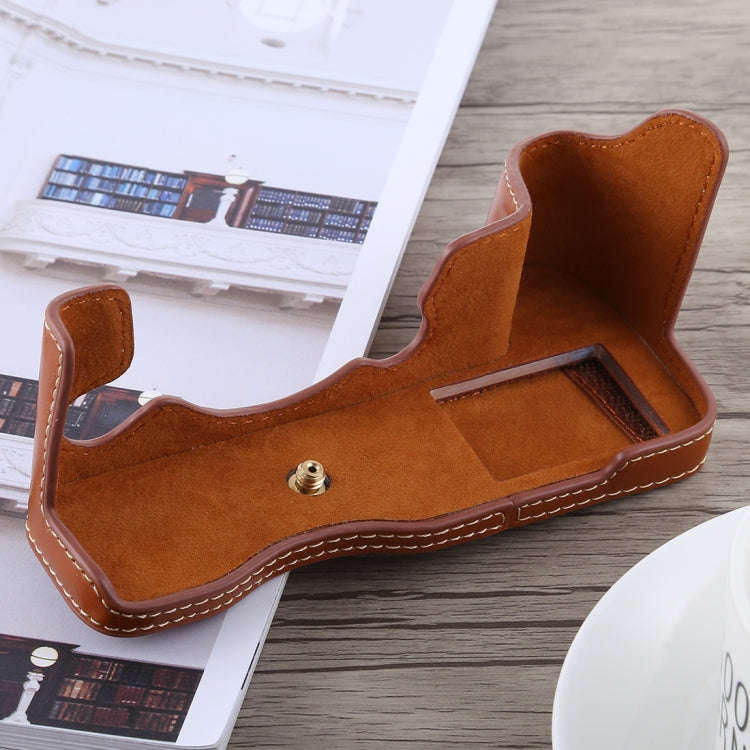 1/4 inch Thread PU Leather Camera Half Case Base for FUJIFILM X-H1 (Brown)