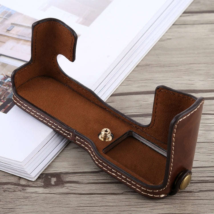 1/4 inch Thread PU Leather Camera Half Case Base for FUJIFILM X-T10 / X-T20 (Coffee)