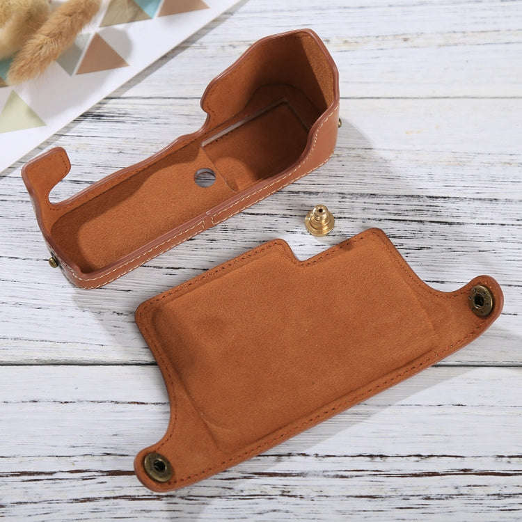 1/4 inch Thread PU Leather Camera Half Case Base for FUJIFILM X-E3(Brown)