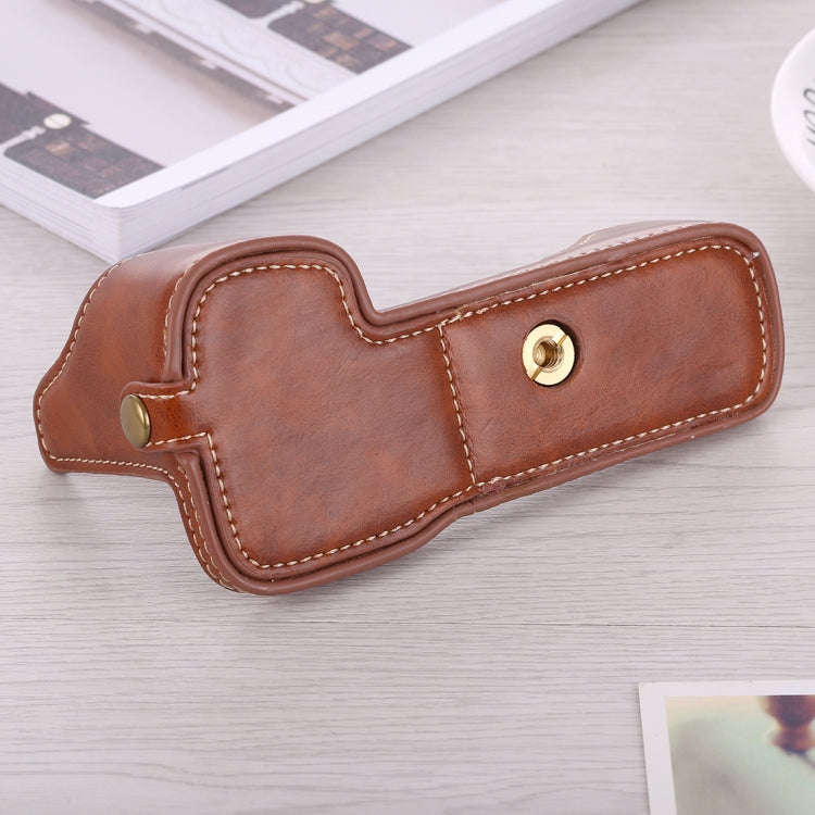 1/4 inch Thread PU Leather Camera Half Case Base for Sony ILCE-A9 / A9 / A7RIII(Brown)