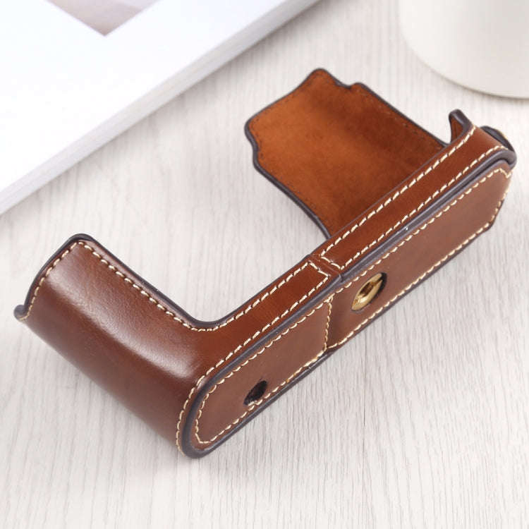 1/4 inch Thread PU Leather Camera Half Case Base for Leica DLUX TYP 109 (Coffee)
