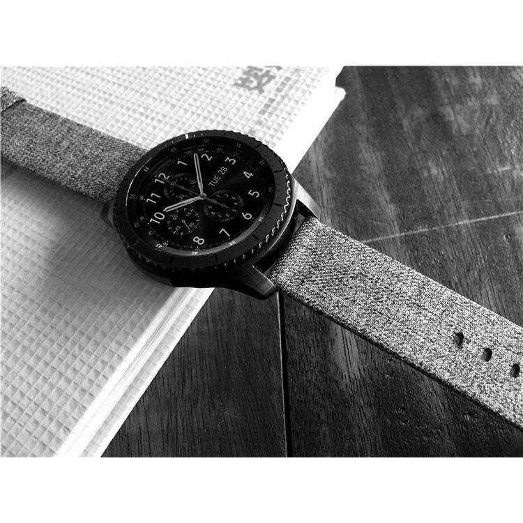 Simple Fashion Canvas Watch Band for Fitbit Versa / Versa 2(Black)