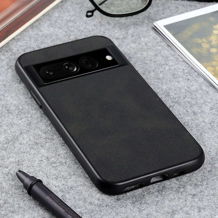 For Google Pixel 7 Pro Accurate Hole Two-color Calf Texture PU Phone Case(Black)